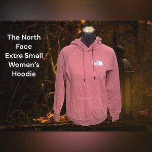 The North Face, Women’s XS, Pullover, Maroon, Hoodie. Excellent Condition @34